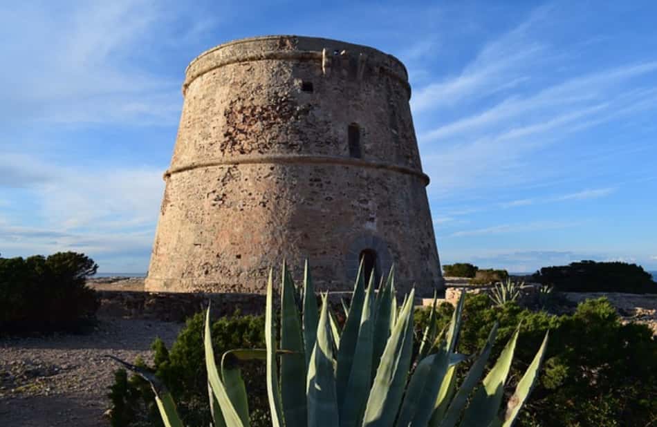 qualche villaggio addormentato come Sant Lorenc, come Balafi, Sant Augustì, Sant Miquel, Sant Carles