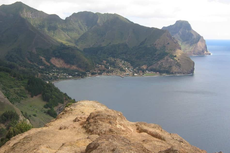 l’isola Robinson Crusoe, dell’arcipelago cileno Juan Fernàndez, in un’immagine di wikipedi