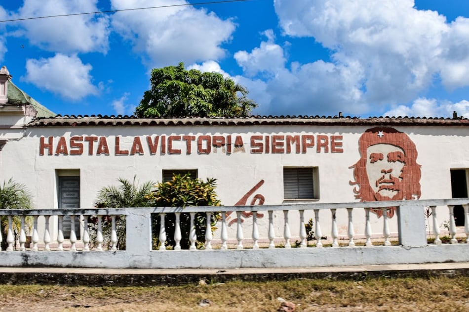 Per questo, cercando di spogliarmi da qualsiasi vacuo provincialismo, brindo al Perù e all’America Unita